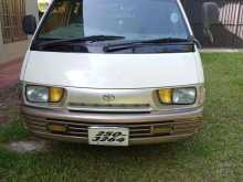 Toyota TownAce CR27 1999 Van