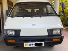 Toyota TownAce CR26 1986 Van