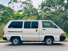 https://riyasewana.com/uploads/toyota-townace-1203933526.jpg