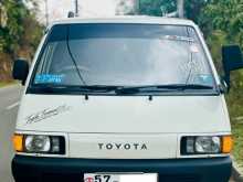 https://riyasewana.com/uploads/toyota-townace-1203933842.jpg