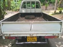 https://riyasewana.com/uploads/toyota-townace-147203924082.jpg
