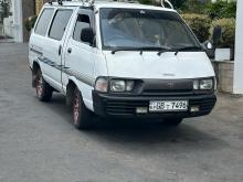 Toyota TownAce 2000 Van