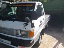 https://riyasewana.com/uploads/toyota-townace-191507024883.jpg
