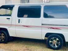 Toyota TownAce 1990 Van