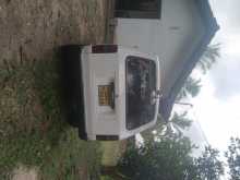 https://riyasewana.com/uploads/toyota-townace-1985-3111253212013.jpg