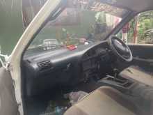 https://riyasewana.com/uploads/toyota-townace-1985-79120712683.jpg