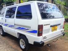https://riyasewana.com/uploads/toyota-townace-1986-110280312653.jpg