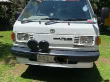 Toyota LiteAce 1986 Van