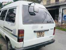 https://riyasewana.com/uploads/toyota-townace-1988-2911194112582.jpg