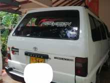 https://riyasewana.com/uploads/toyota-townace-1989-2211530712782.jpg