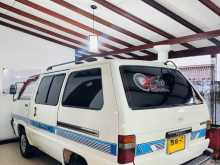 https://riyasewana.com/uploads/toyota-townace-1990-120013412402.jpg