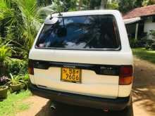 https://riyasewana.com/uploads/toyota-townace-1992-128590512863.jpg