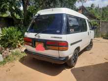 https://riyasewana.com/uploads/toyota-townace-1993-818040012102.jpg