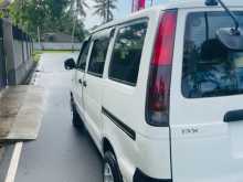 https://riyasewana.com/uploads/toyota-townace-1997-209341912962.jpg