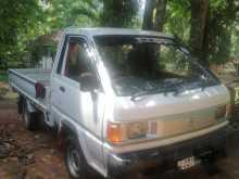 https://riyasewana.com/uploads/toyota-townace-1997-712544512404.jpg