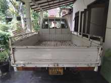 https://riyasewana.com/uploads/toyota-townace-1999-178135312963.jpg