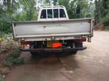 https://riyasewana.com/uploads/toyota-townace-2000-2120311712394.jpg