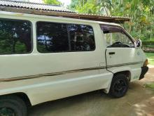 https://riyasewana.com/uploads/toyota-townace-231946046573.jpg