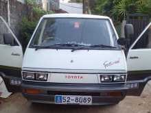 Toyota Townace CR26 Double Light 1989 Van