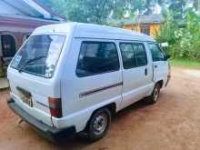 https://riyasewana.com/uploads/toyota-townace-cr-27-1991-96284012922.jpg