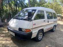 Nissan Townace CR27 1989 Van