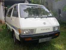 Toyota Townace CR26 1986 Van