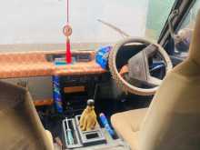 https://riyasewana.com/uploads/toyota-townace-cr26-1987-2817013112832.jpg