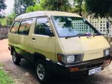 https://riyasewana.com/uploads/toyota-townace-cr26-1989-1612232112072.jpg