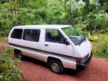 Toyota TOWNACE CR26 1988 Van