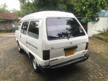 https://riyasewana.com/uploads/toyota-townace-cr27-11180901823.jpg