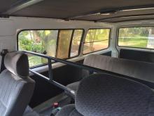 https://riyasewana.com/uploads/toyota-townace-cr27-138041217395.jpg