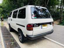 https://riyasewana.com/uploads/toyota-townace-cr27-1411050222962.jpg