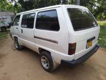 https://riyasewana.com/uploads/toyota-townace-cr27-1990-1110223212042.jpg
