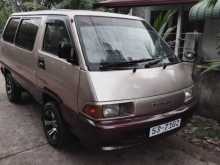 Toyota TownAce CR27 1990 Van