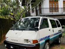 Toyota Townace CR27 1990 Van