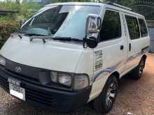 https://riyasewana.com/uploads/toyota-townace-cr27-1992-179373312312.jpg