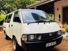Toyota TownAce Lotto CR27 1992 Van