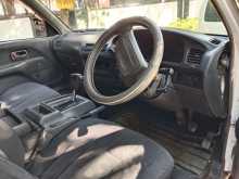https://riyasewana.com/uploads/toyota-townace-cr27-1992-29421412093.jpg