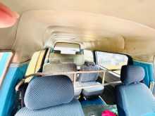 https://riyasewana.com/uploads/toyota-townace-cr27-1992-311571612812.jpg