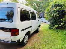 https://riyasewana.com/uploads/toyota-townace-cr27-1995-48360612724.jpg