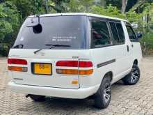 https://riyasewana.com/uploads/toyota-townace-cr27-1996-718520812593.jpg