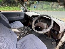 https://riyasewana.com/uploads/toyota-townace-cr27-271536346575.jpg