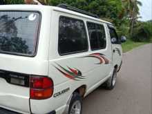 https://riyasewana.com/uploads/toyota-townace-cr27-282113144393.jpg