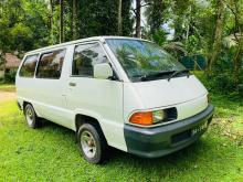 https://riyasewana.com/uploads/toyota-townace-cr27-3013424017853.jpg