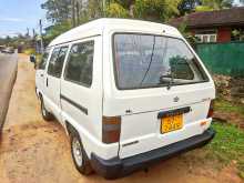 https://riyasewana.com/uploads/toyota-townace-cr27-38501393.jpg