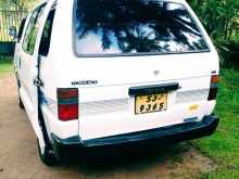 Toyota Townace CR27 1989 Van