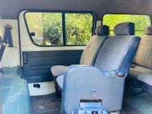 https://riyasewana.com/uploads/toyota-townace-cr27-48371717846.jpg