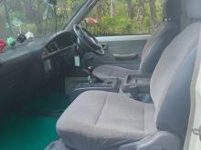 https://riyasewana.com/uploads/toyota-townace-cr27-59183917604.jpg