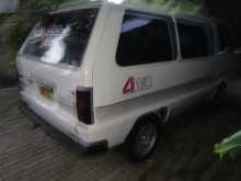 https://riyasewana.com/uploads/toyota-townace-cr36-1987-1319080312784.jpg