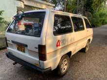 https://riyasewana.com/uploads/toyota-townace-cr36-1987-419300712173.jpg